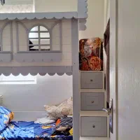 تخت دو طبقه طرح کلبه