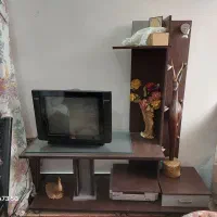 میز تلویزیون در حد نو سرویس خواب