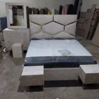 سرویس خواب تخت کامل وپاتختی|تخت و سرویس خواب|کارون, |دیوار