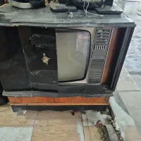 تلوزیون مبله قدیمی