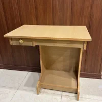 میز چرخ خیاطی|لوازم خیاطی و بافتنی|مشهد, نکاح|دیوار