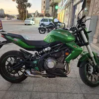 بنلی ۳۰۰ جفت سیلندر وارداتی ۹۶