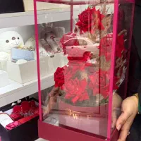 روز مادر باکس و گل|گل مصنوعی|ماکو, |دیوار