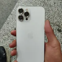 اپل iPhone 12 Pro Max با حافظهٔ ۵۱۲ گیگابایت