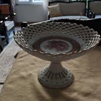 شیرینی خوری