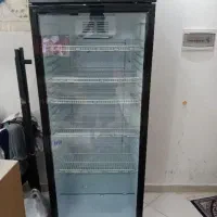 یخچال تک درب 70سانتی در حد نو 2ماه کار بهترین مارک