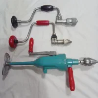 تعداد ۳ عدد دلر دستی قدیمی نو  و در حدنو