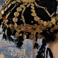 کلاه کوردی|لباس|کرمانشاه, |دیوار