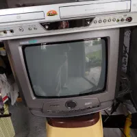 یک عدد تلویزیون شهاب و دستگاه سی دی و ویدیوLG