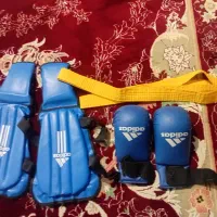 دستکش‌ورزشی‌کاراته