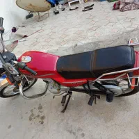 موتورسیکلت 200