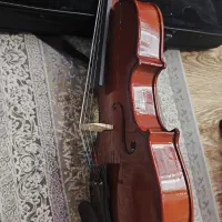 ویولون ۳/۴ از جنس چوب|ویولن|ارومیه, |دیوار