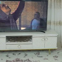 میز تلوزیون در حد نو