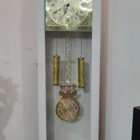 بوفه و ساعت ایستاده