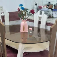 میز ناهارخوری چهار نفره شیشهای و سالم|میز و صندلی غذاخوری|مشهد, رسالت|دیوار