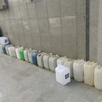 بیست لیتری مایع