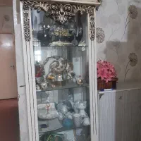تخت دونفره کاملا سالم و بوفه تاج دار شیک|تخت و سرویس خواب|اهواز, پردیس|دیوار