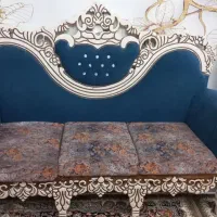 اساس منزل مبل. بوفه . اینه شمعدان و میز تلویزیون