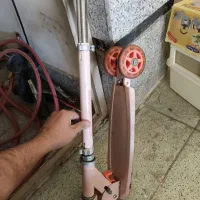 اسکوتر و اسباب بازی