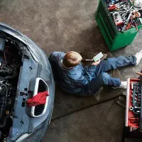 رهن و اجاره  یک واحد مغازه جهت خدمات خودرو