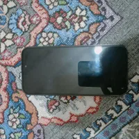 گوشی طرح ایفون 16