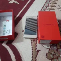 یه عدد گوشی هواوی
