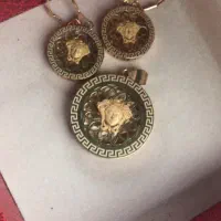 سرویس ورساچ