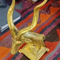 مجسمه برنزی