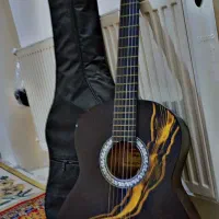 گیتار درحد نو