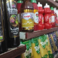 کارگر سوپرمارکت بعداز ظهر