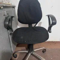 میز صندلی چرخ دار