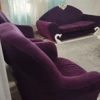 مبل نیم ست 4نفره اسپرت بنفش وپایه وتاج سفید