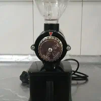 آسیاب قهوه از بِرند نُوا|خردکن، آسیاب، غذاساز|فولادشهر, B1|دیوار