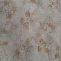 چادر عروس دوخته شده و اماده