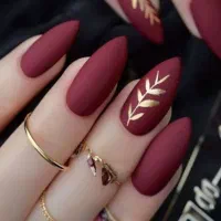 همکاری با ناخن کار