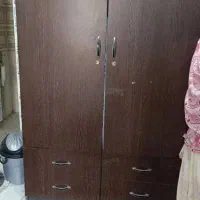 دو عدد کمد قهوه ای تیره دارای دو کشو در هر کمد|جاکفشی، کمد، دراور|تهران, خاوران|دیوار
