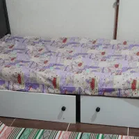 تخت خواب کشو دار در حد نو