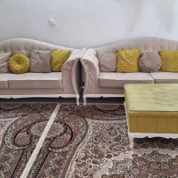 مبل ۸ نفره همراه با پرده