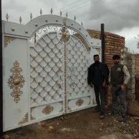 نیازمند جوشکار ماهر کار بلد درب ویلای باغ پنجره