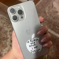 آیفون ۱۷ نرمال