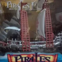 ماکت کشتی دزدان دریایی کارائیب