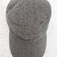 کلاه چرمی لبه دار دارای محافظ گوش گردن|کیف، کفش، کمربند|ارومیه, |دیوار