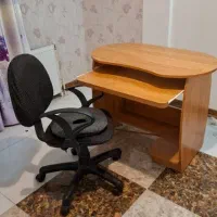میز کامپیوتر و صندلی گردان