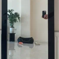 ایینه دیواری با قاب ام دی اف های گلس مشکی