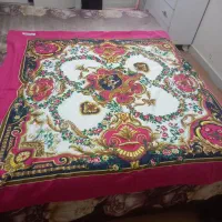 روسری قواره دار بسیار بزرگ