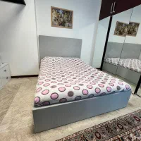 تخت ۱نفره بزرگ