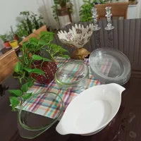 ظرف میوه پایه دار و دیس فرانسه و ظروف کاربردی
