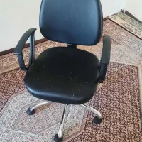 صندلی درحدنو