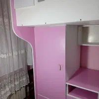 تخت مدل قلعه دارای میز تحریر و کتابخانه و کمد.|تخت و سرویس خواب|رشت, استقامت ۱|دیوار