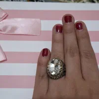 انگشتر رنگ‌ثابت